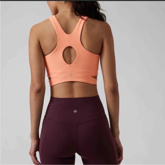 Athleta Peach Conscious Cut Out Crop Top Yoga Sports Bra, Size Medium - Picture 2 of 9